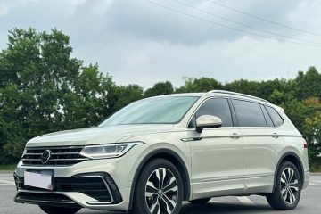 Used Volkswagen Tiguan L 2022 330TSI Automatic Two-Wheel Drive R-Line Enhanced Edition