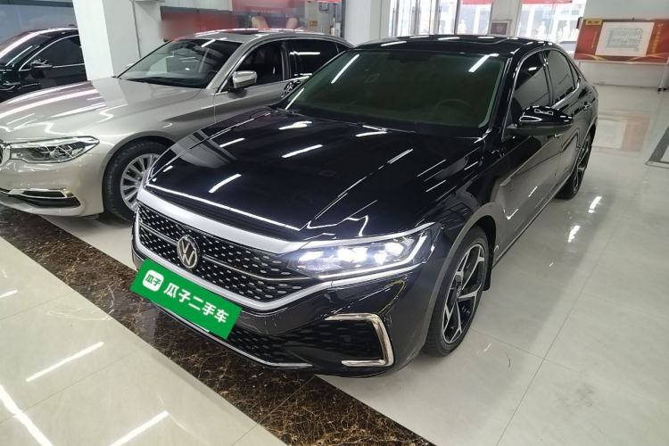 Used Volkswagen Passat 2023 330TSI Starry Elite Edition