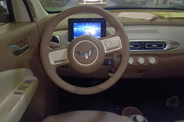 Used Wuling Hongguang MINIEV 2025 Four-Door Version Advanced Edition