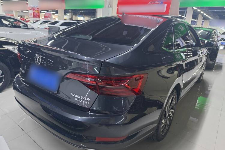 Used Volkswagen Sagitar 2022 280TSI DSG Flyover Edition
