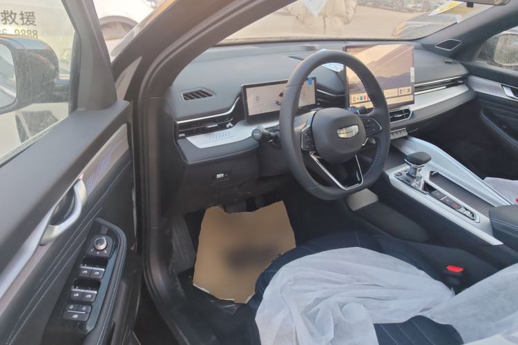 Used Geely Auto Preface 2025 Dongfang Yao 1.5TD Kunlun Edition
