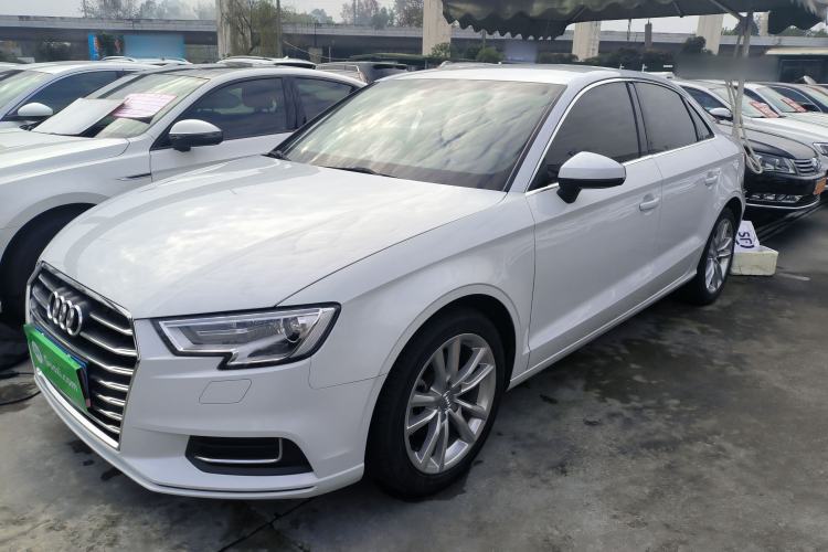 Used Audi A3 2019 Limousine 35 TFSI Ambition China V
