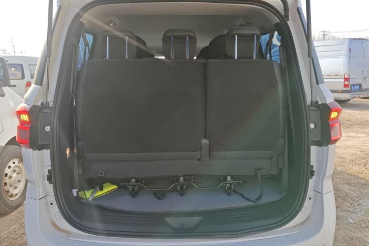 Used SAIC MAXUS G20 2023 Facelifted ES 2.0T Gasoline Automatic Value Edition