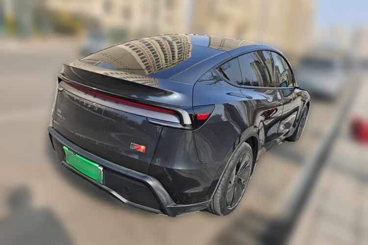 Used Tesla Model Y 2025 Long-Range All-Wheel Drive First Edition