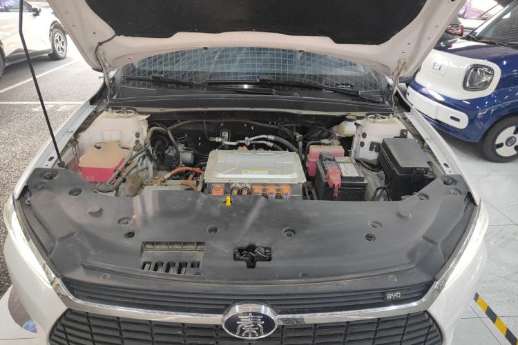 Used BYD Qin Pro New Energy 2019 EV Super Edition Standard Version Smart Connect Leading Style