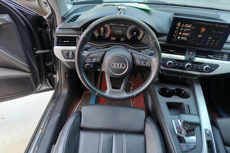 Used Audi A4L 2022 40 TFSI Fashion Dynamic Model
