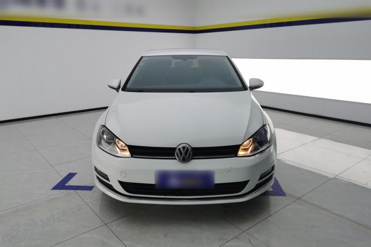 Used Volkswagen Golf 2016 1.6L Automatic Fashion Model