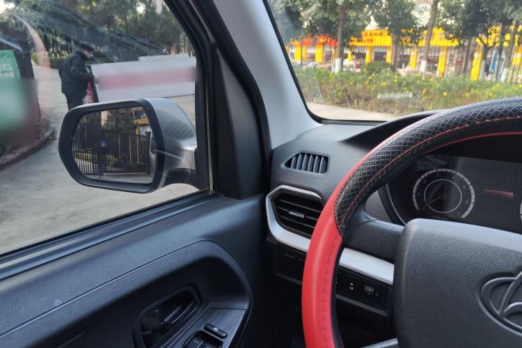 Used Chana Ruixing M60 2023 1.5L GDI Comfort-Class Passenger Vehicle 6/7 Seats