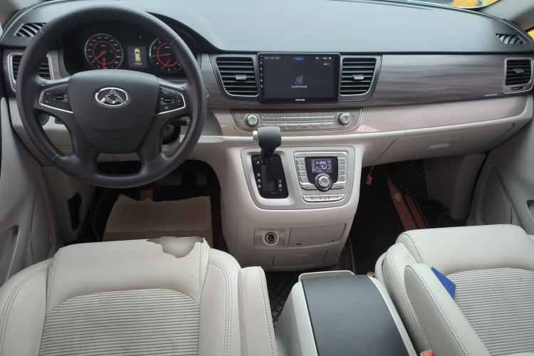 Used SAIC MAXUS G10 2018 PLUS 2.0T Automatic Smart Edition
