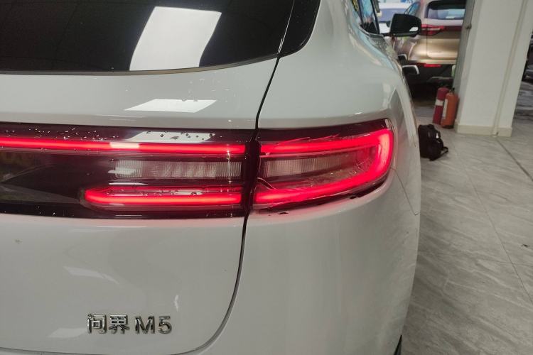 Used Hima AITO M5 2022 Range-Extended Rear-Drive Standard Version
