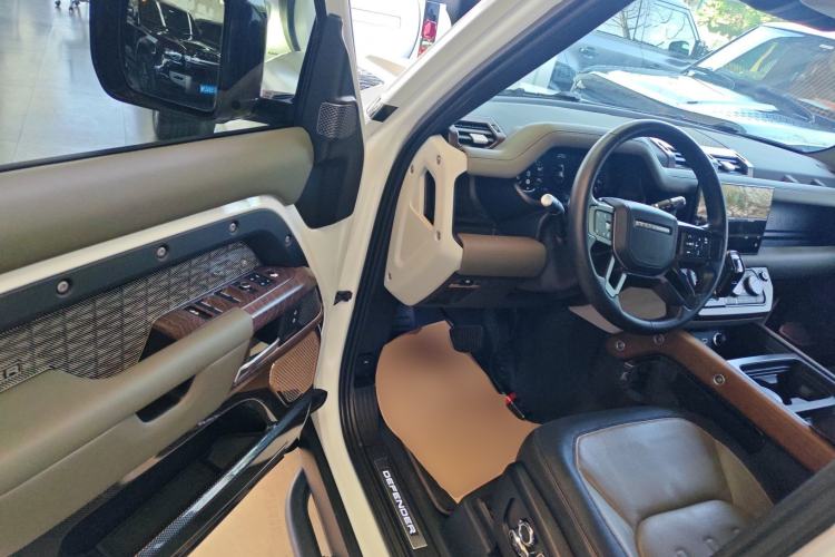 Used Land Rover Defender 2022 110 P400 X-DYNAMIC HSE
