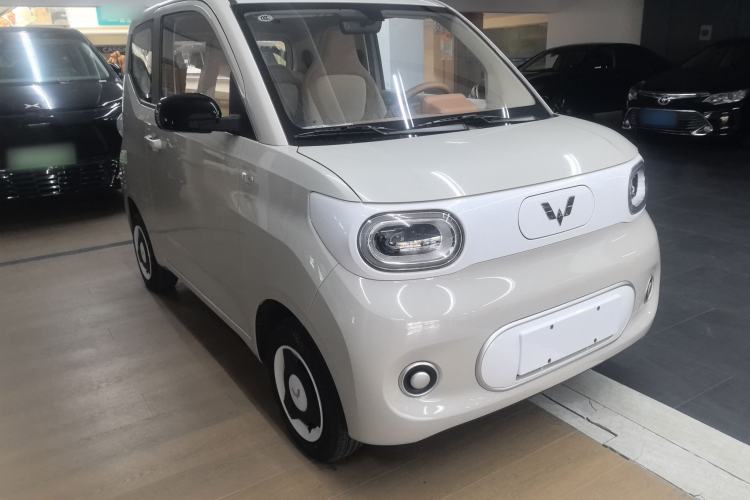 Used Wuling Hongguang MINIEV 2024 3rd Generation 215km Youth Edition
