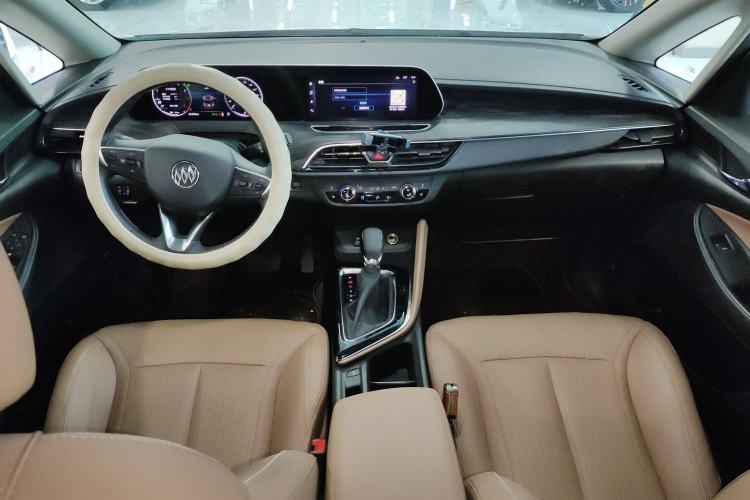 Used Buick GL6 2021 323T Mild Hybrid Connect Luxury Model
