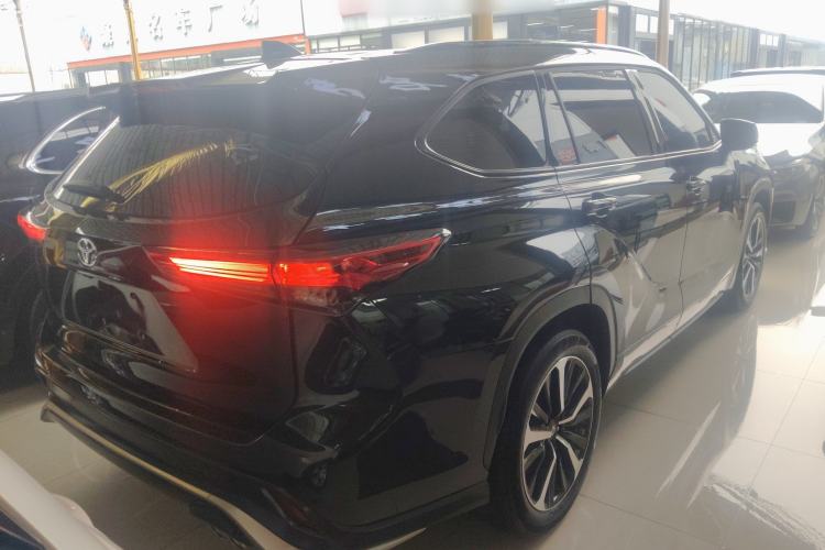 Used Toyota Crown Land Cruiser 2021 2.5L HEV Four-Wheel Drive Flagship Edition
