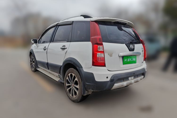 Used FORTHING Joyear X5 2013 1.6L Manual Luxury Model China IV Standard