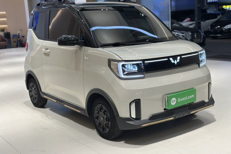 Used Wuling Hongguang MINIEV 2022 GAMEBOY 300km Enthusiast Model with Lithium Iron Phosphate