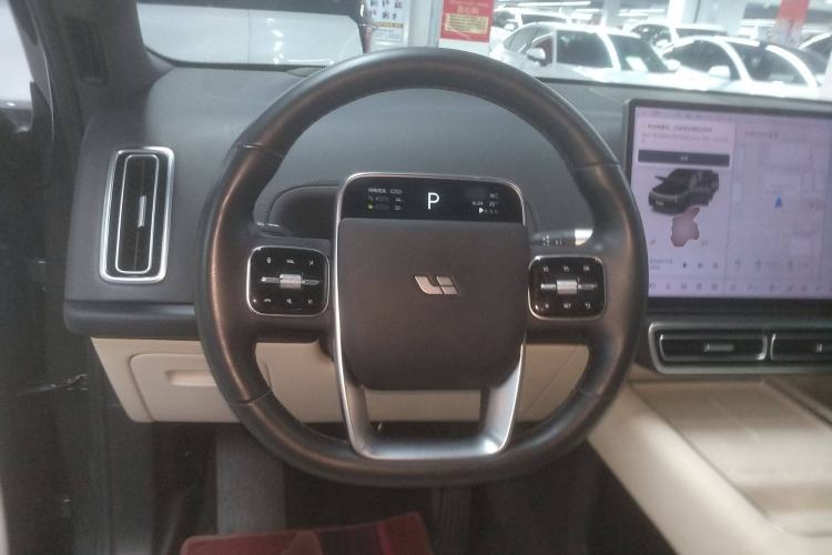 Used Li Auto L8 2023 Pro Model
