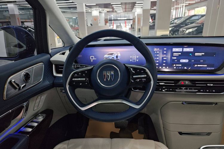 Used Buick Century 2023 2.0T Six-Seater Yinshi Edition
