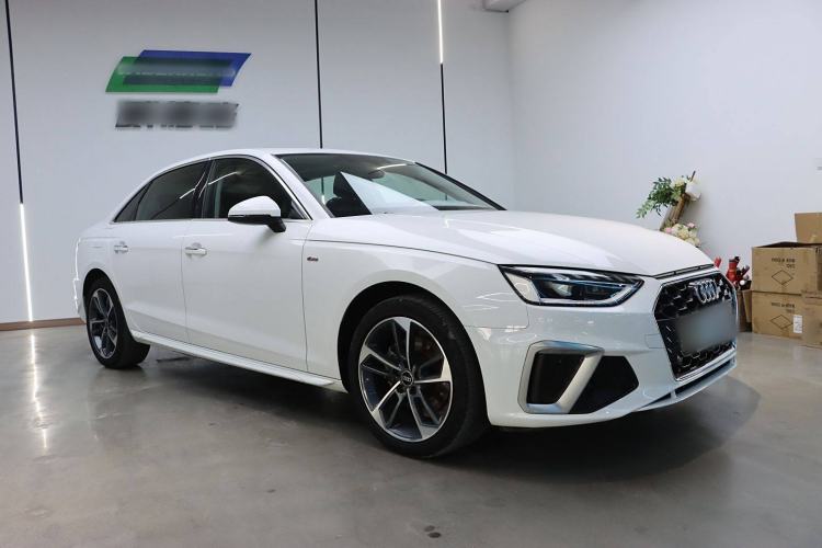 Used Audi A4L 2022 40 TFSI Fashion Dynamic Model
