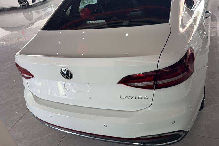 Used Volkswagen Lavida 2024 1.5L Automatic 5 Million Edition
