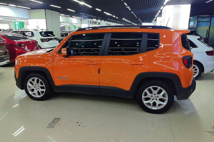 Used  Renegade 2017 180T Automatic High-Energy Version
