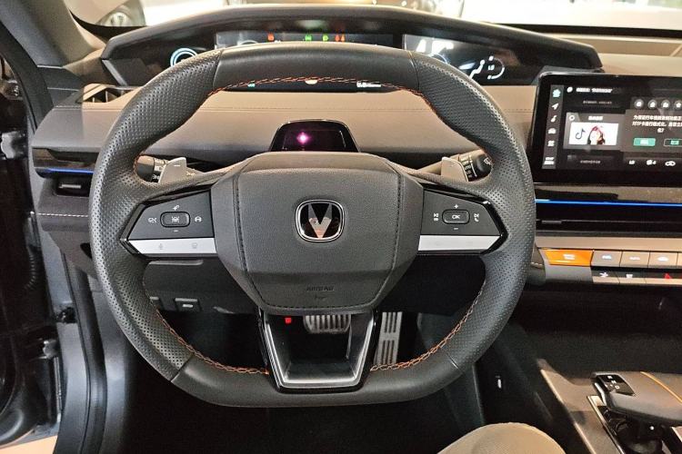 Used Changan UNI-V 2024 1.5T Prestige Sport Edition
