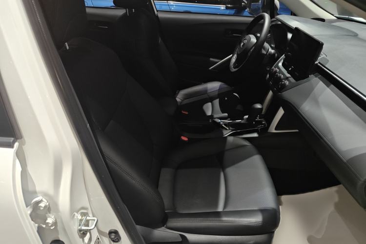 Used Toyota Corolla Cross 2024 2.0L Pioneer Edition
