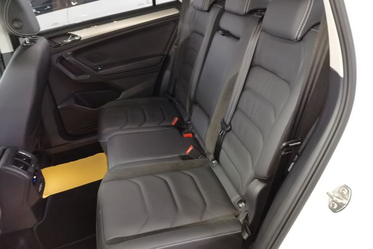 Used Volkswagen Tiguan L 2020 330TSI Automatic Two-Wheel Drive Panoramic Comfort Edition China VI Standard