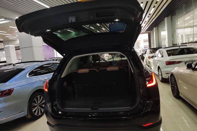 Used Nio ES8 2018 355 km Base Version 7-Seater Edition
