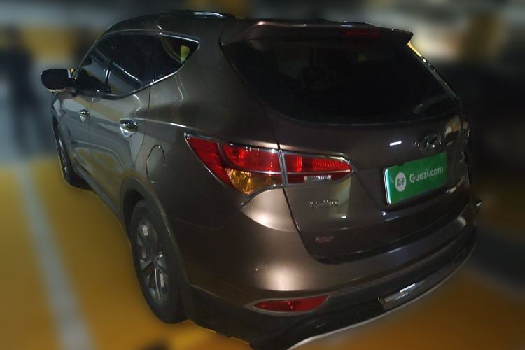 Used Hyundai Santa Fe 2013 2.4L Automatic Two-Wheel Drive Smart Version
