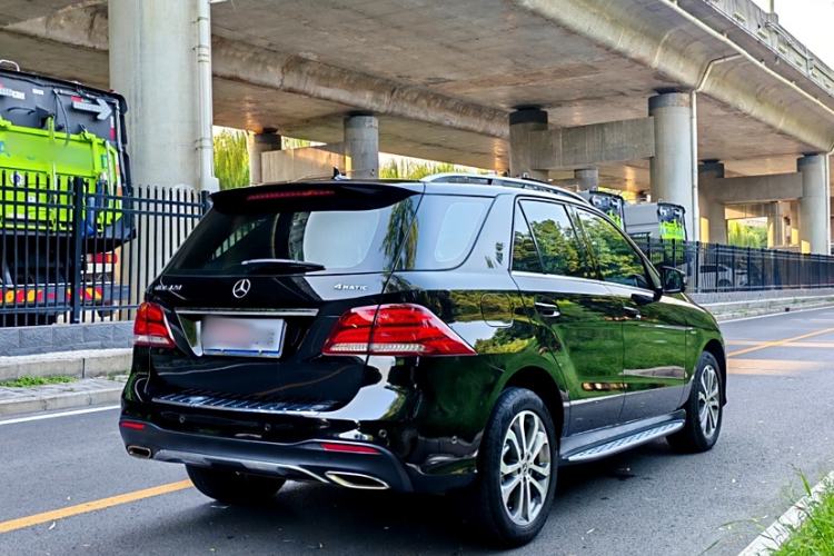 Used Mercedes-Benz GLE 2018 GLE 320 4MATIC Dynamic Edition Collector's Edition
