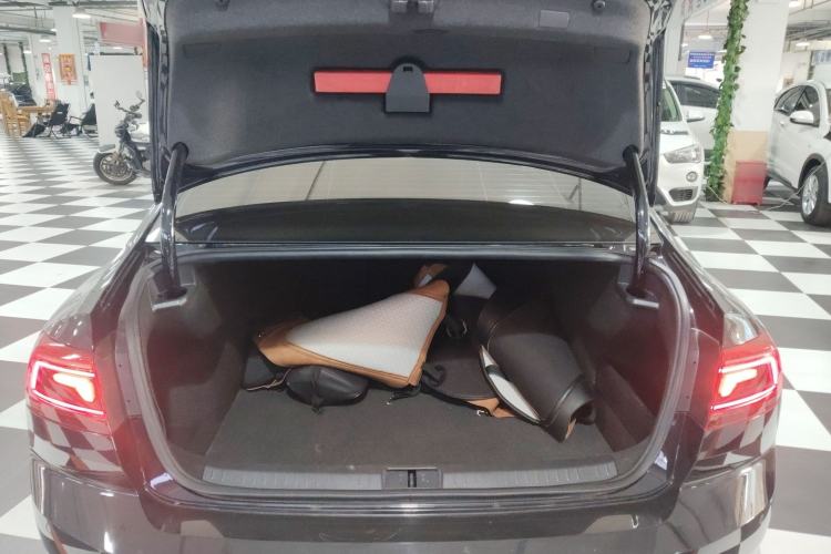 Used Volkswagen Magotan 2020 280TSI DSG Comfort Edition
