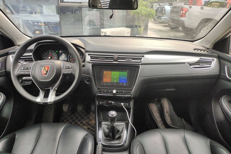 Used Roewe i5 2019 1.5L Manual 4G Connect Leehao Flagship Edition
