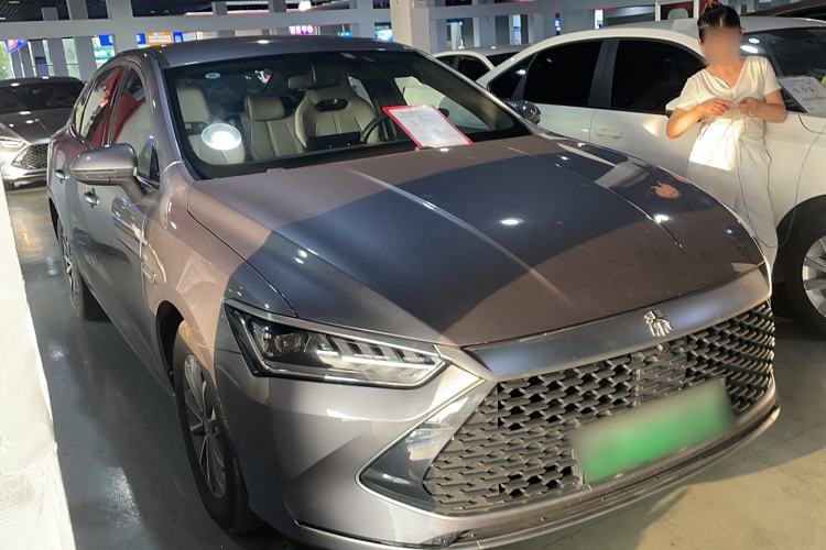 Used BYD Qin PLUS 2024 HONOR Edition DM-i 55KM Leading Model
