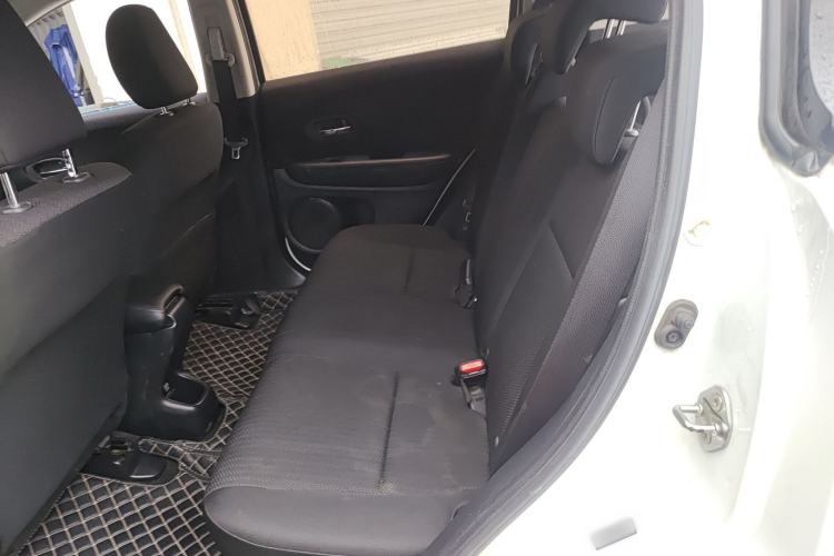 Used Honda Vezel 2015 1.5L CVT two-wheel drive Comfort trim