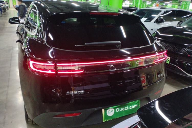 Used Hima AITO M5 2022 Extended-Range Four-Wheel Drive Performance Version
