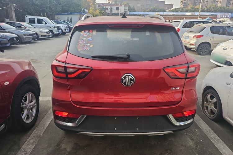 Used MG ZS 2020 Global Bestseller with 1.5L Engine Manual Transmission and a Massive 65-Inch Panoramic Sunroof Version
