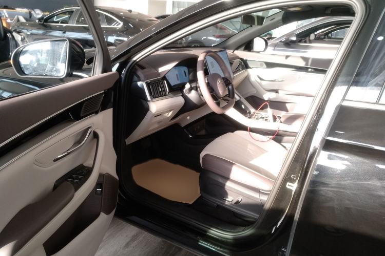 Used BYD Song PLUS New Energy 2025 EV 520km Premium Version
