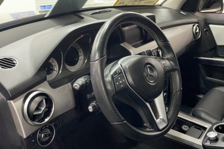 Used Mercedes-Benz GLK-Class 2014 GLK 260 4MATIC Dynamic Model