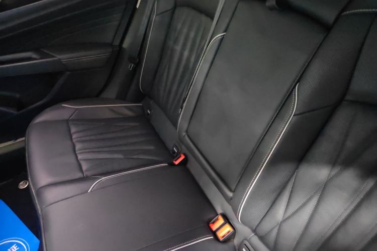 Used Volkswagen Passat 2023 Restyled 330TSI Starry Luxury Edition
