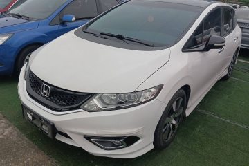 Used Honda Jade 2013 1.8L CVT Luxury Edition 5 seats