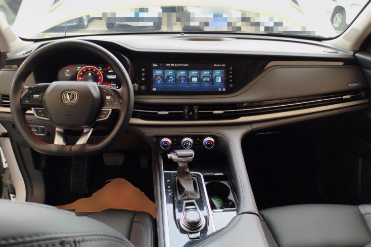 Used Changan CS95 2021 2.0T Two-Wheel Drive Luxury Version
