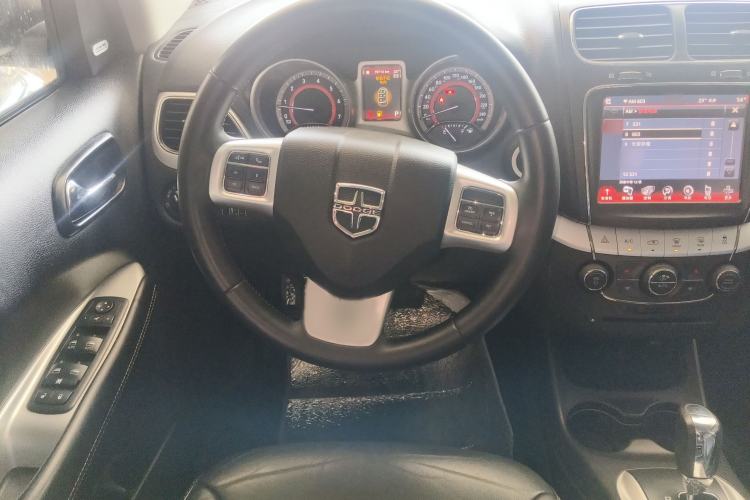 Used Dodge Journey 2014 2.4L Two-Wheel Drive Touring Edition