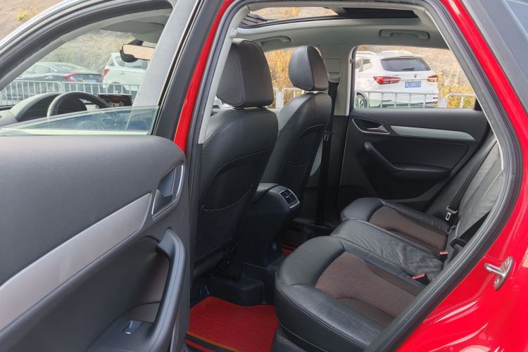 Used Audi Q3 2017 30 TFSI Fashion Model
