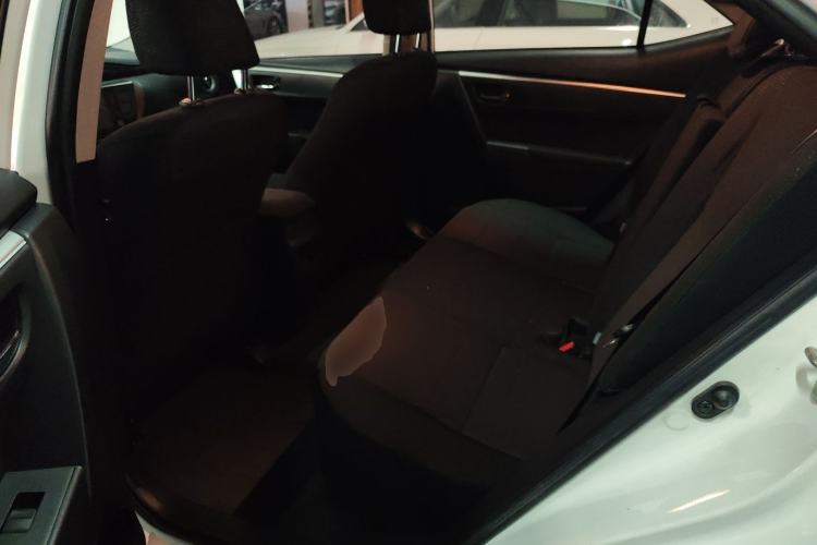 Used Toyota Corolla 2017 Revised Version 1.2T Manual GL-i