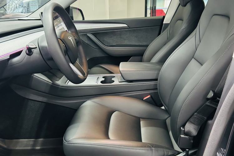 Used Tesla Model Y 2024 Rear-Wheel-Drive Version