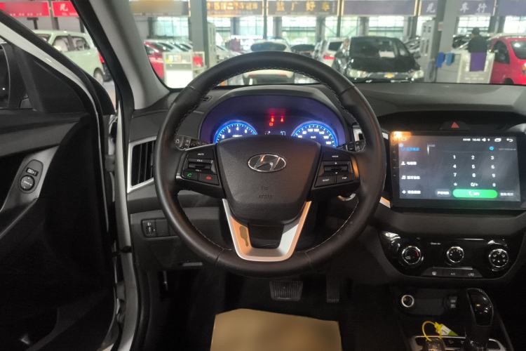 Used Hyundai ix25 2017 1.6L Automatic Smart Version
