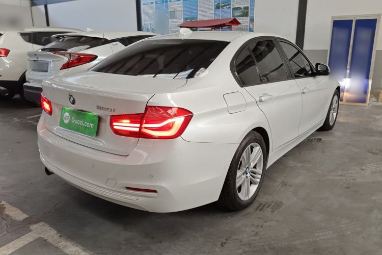 Used BMW 3 Series 2016 320i Fashion Model