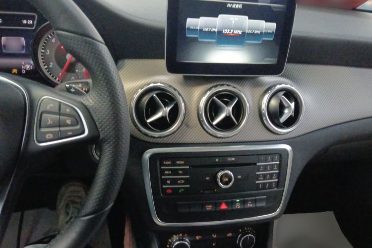 Used Mercedes-Benz GLA 2016 GLA 200 Fashion Model