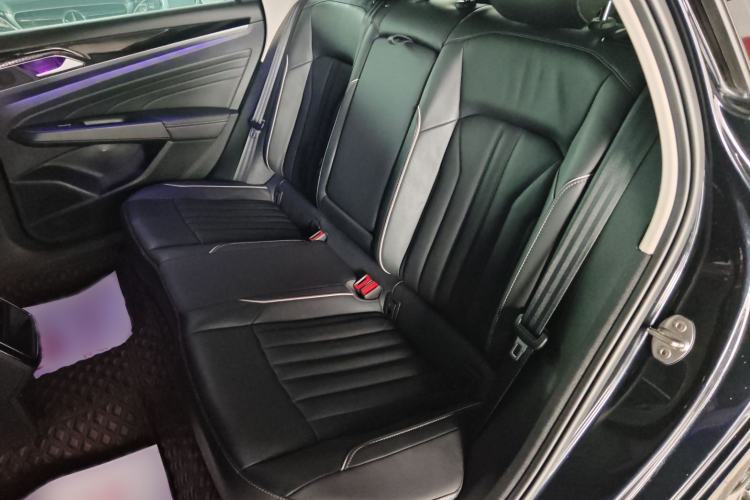 Used Volkswagen Passat 2022 330TSI Elite Edition Custom Version